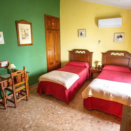 Arunda Ii Hotel 2*