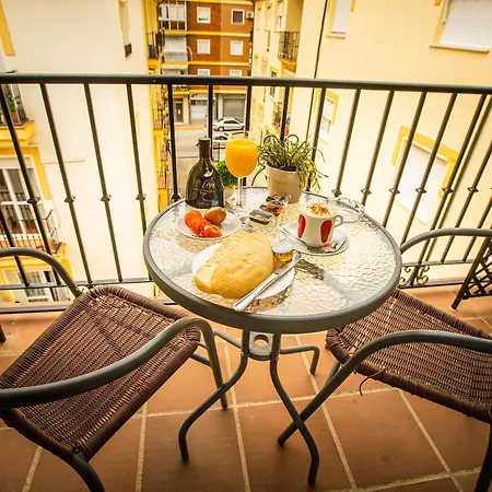Arunda Ii Hotel 2*