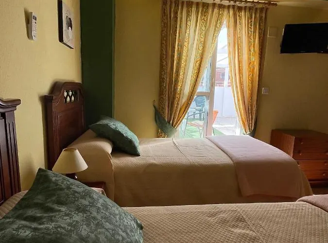 아룬다 Ii 호텔 론다